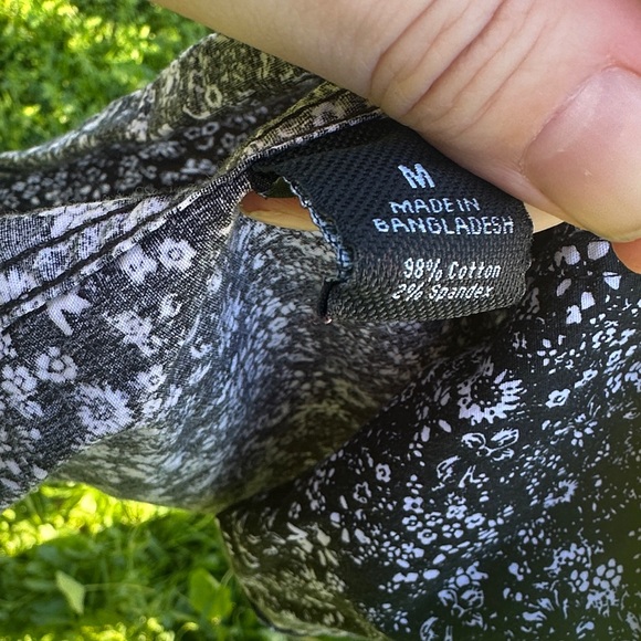 Slim Fit Luxury Marc Anthony Black and White Floral Men's Shirt - Picture 5 of 6